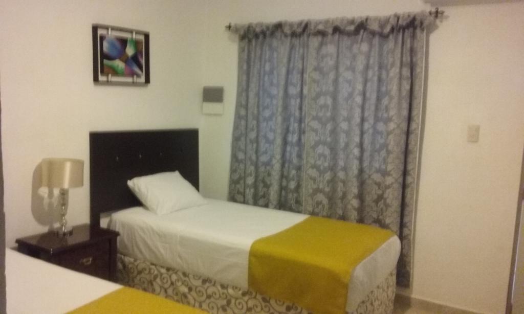 Room In Cancun Stadium Exterior foto
